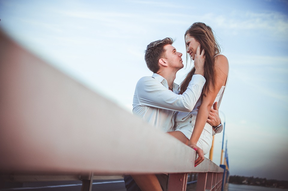 pixabay loving couple-498484_960_720