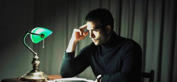 Should I Prioritize my Career Before Entering into a Committed Relationship?
